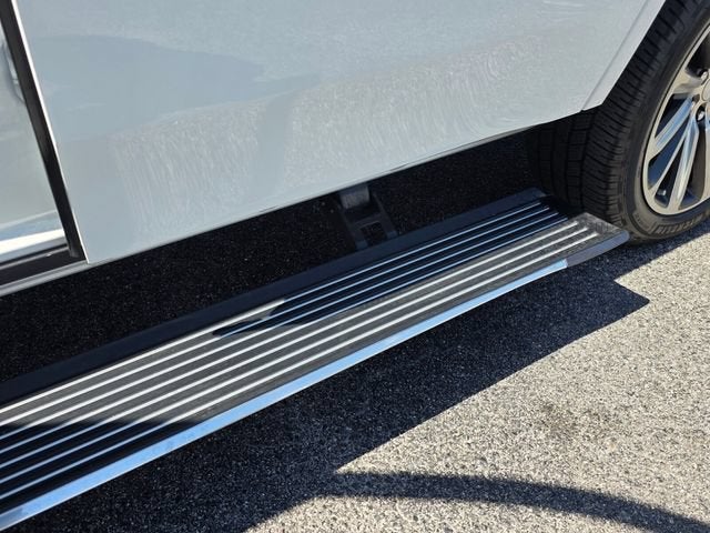 2022 Jeep Grand Wagoneer Series I