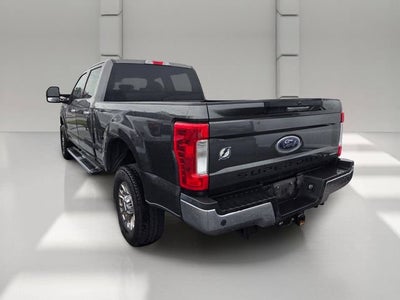 2017 Ford Super Duty F-250 SRW Lariat