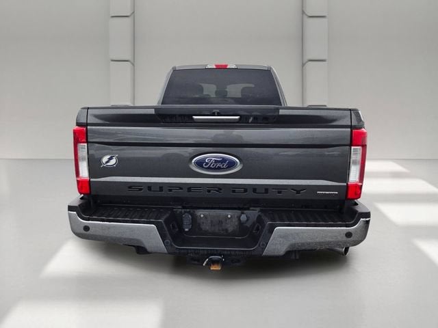 2017 Ford Super Duty F-250 SRW Lariat