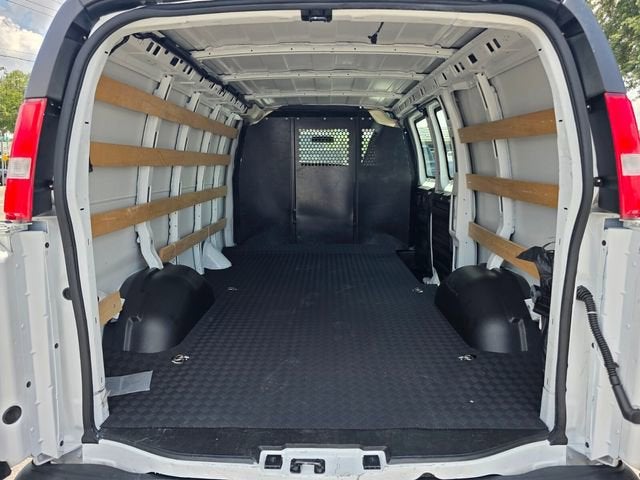 2024 Chevrolet Express Cargo 2500 WT