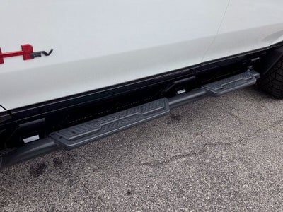 2024 GMC HUMMER EV SUV 2X