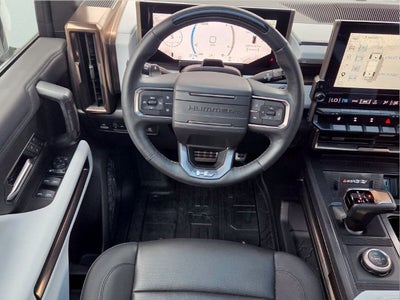 2024 GMC HUMMER EV SUV 2X