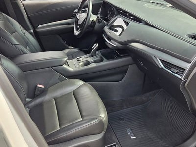 2020 Cadillac XT4 Premium Luxury