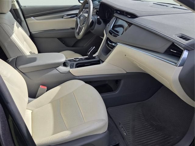 2021 Cadillac XT5 FWD Premium Luxury
