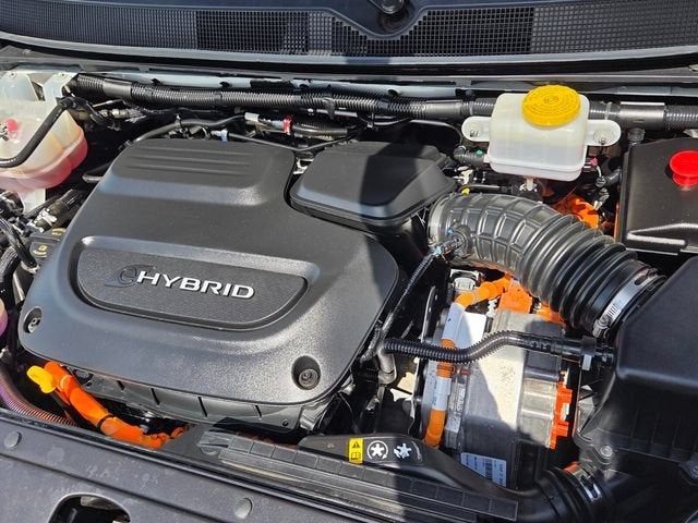 2024 Chrysler Pacifica Hybrid S Appearance Pkg