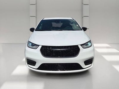 2024 Chrysler Pacifica Hybrid S Appearance Pkg