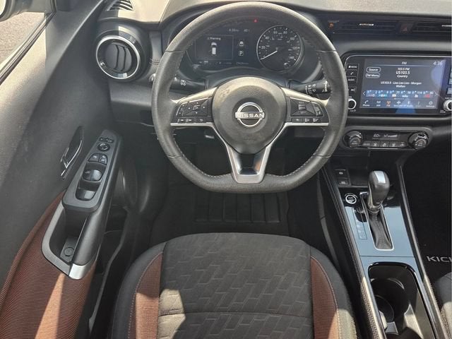 2024 Nissan Kicks SR
