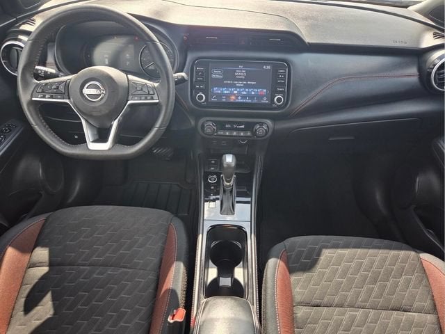 2024 Nissan Kicks SR