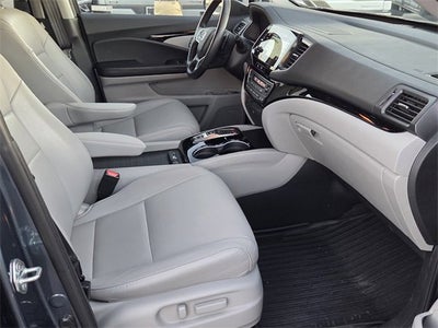 2022 Honda Pilot Touring 7-Passenger