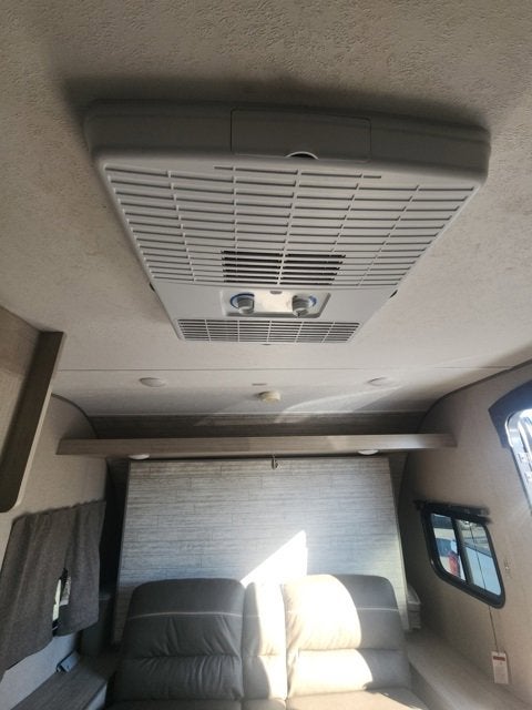 2023 FOREST RIVER AURORA 16RB Base