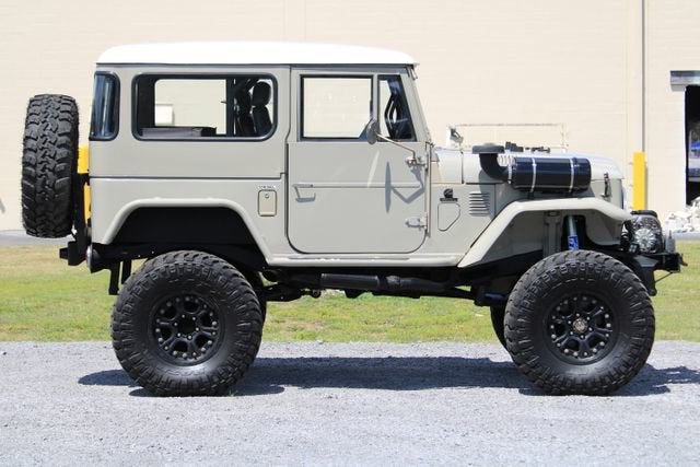 1973 Toyota FJ40 Base