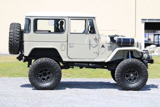 1973 Toyota FJ40 Base