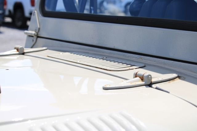 1973 Toyota FJ40 Base