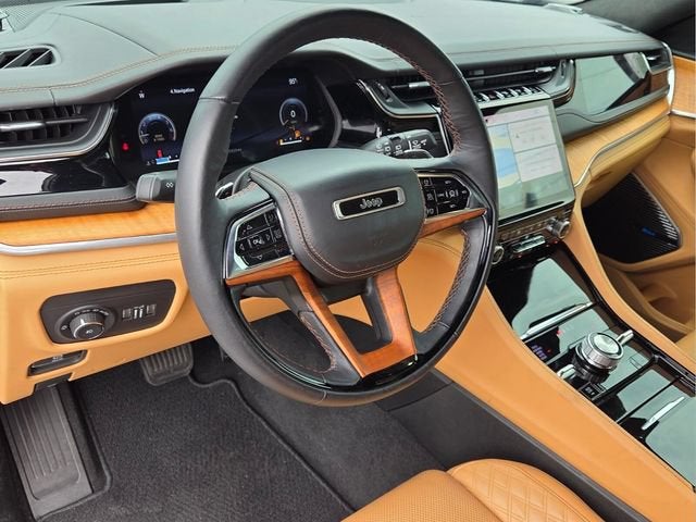 2023 Jeep Grand Cherokee Summit Reserve