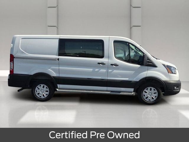 2025 Ford Transit Cargo Van T-250 130" Low Rf 9070 GVWR RWD