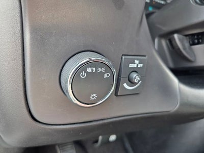 2024 Chevrolet Express Passenger 3500 1LT