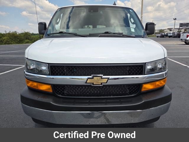 2024 Chevrolet Express Passenger 3500 1LT