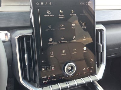 2024 GMC Acadia Elevation