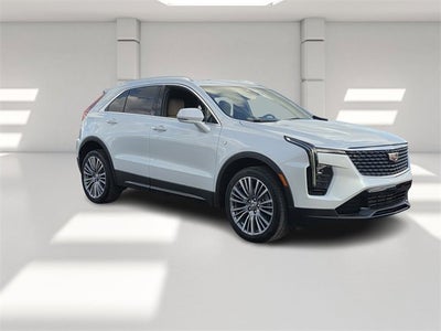 2024 Cadillac XT4 Premium Luxury