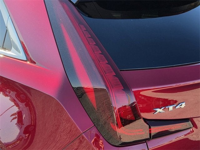 2025 Cadillac XT4 Premium Luxury