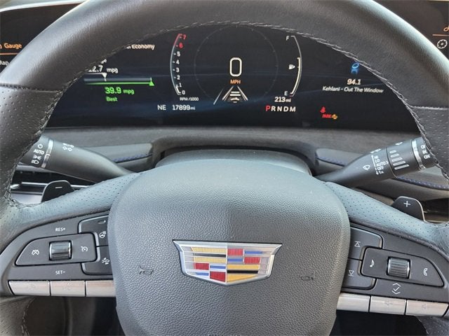 2025 Cadillac XT4 Sport