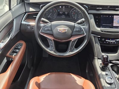 2023 Cadillac XT5 FWD Premium Luxury