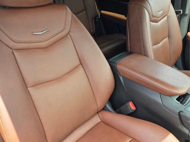2023 Cadillac XT5 FWD Premium Luxury