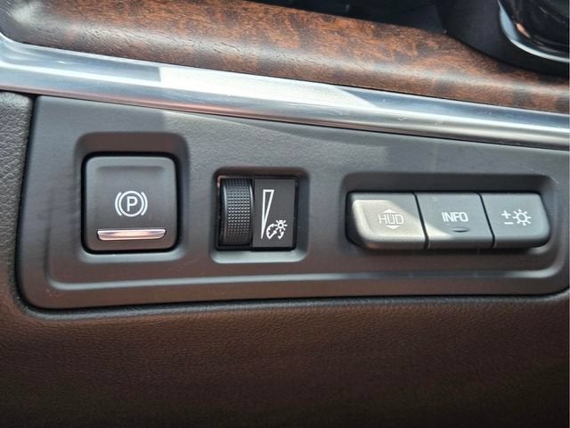 2023 Cadillac XT5 FWD Premium Luxury