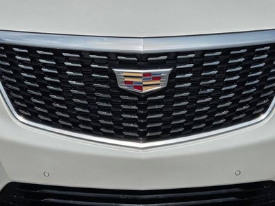 2023 Cadillac XT5 FWD Premium Luxury