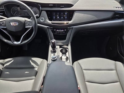 2024 Cadillac XT6 Luxury