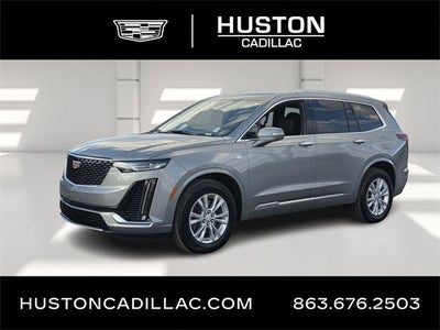 2025 Cadillac XT6 Luxury