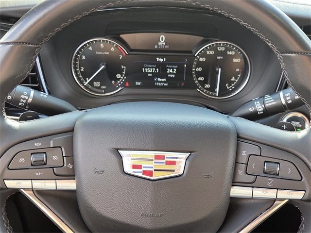 2025 Cadillac XT6 Luxury