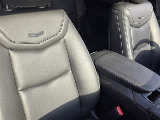 2025 Cadillac XT6 Luxury