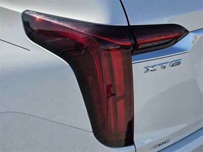 2024 Cadillac XT6 Luxury