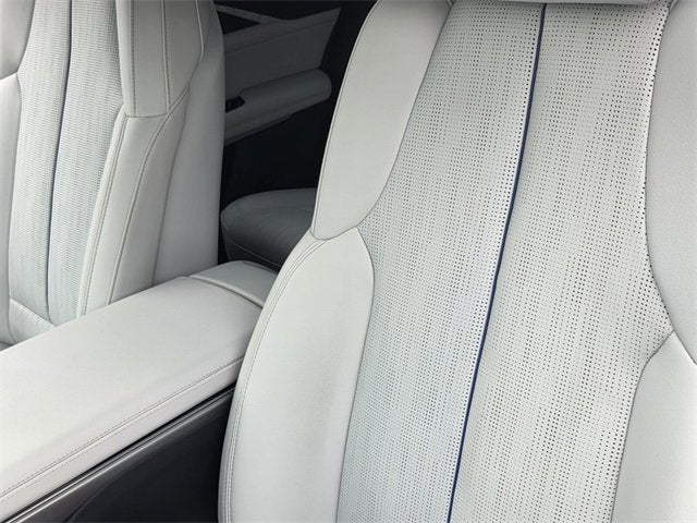 2023 Cadillac LYRIQ Luxury