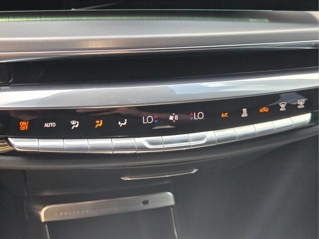 2024 Cadillac LYRIQ Sport 3