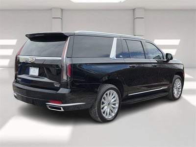 2023 Cadillac Escalade ESV Luxury
