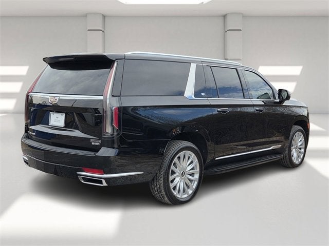 2023 Cadillac Escalade ESV Luxury