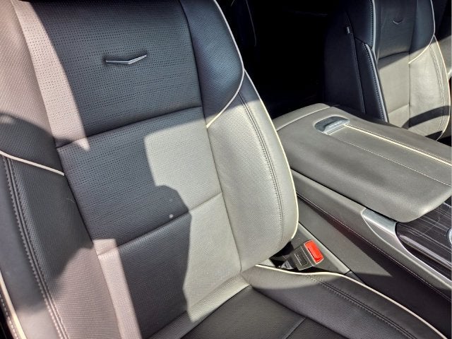 2025 Cadillac Escalade Sport