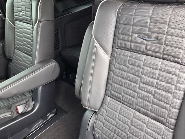 2025 Cadillac Escalade ESV Premium Luxury Platinum