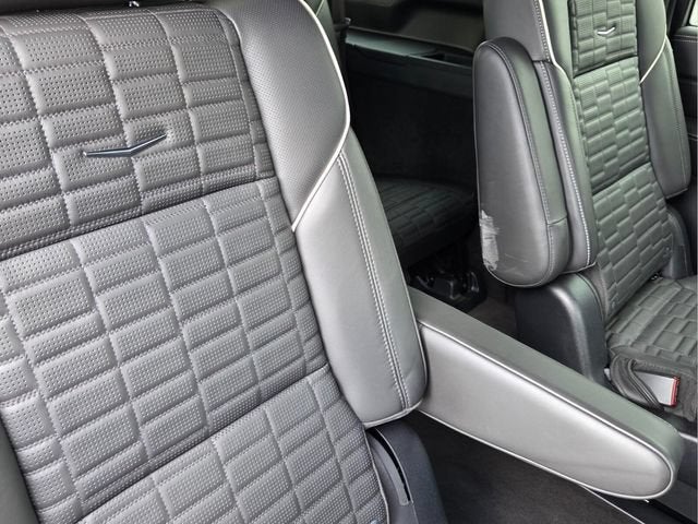 2025 Cadillac Escalade ESV Premium Luxury Platinum