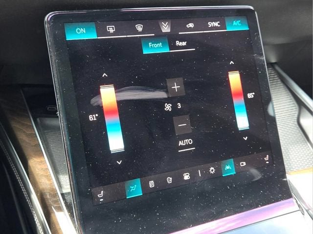 2025 Cadillac Escalade ESV Premium Luxury Platinum
