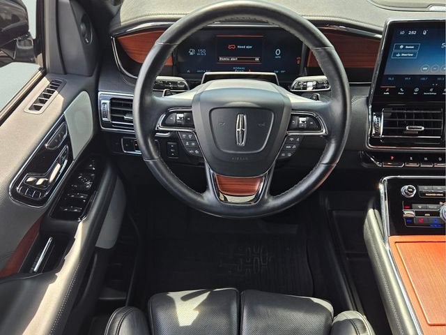 2022 Lincoln Navigator Reserve