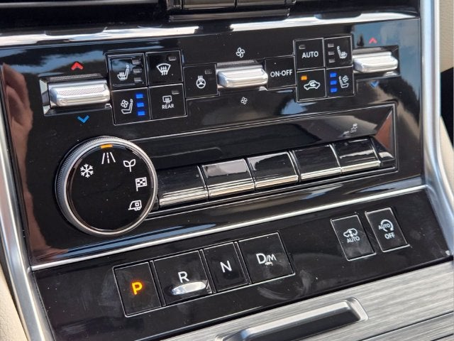 2025 Nissan Armada Platinum Reserve