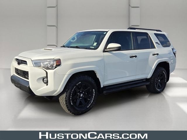 2022 Toyota 4Runner TRD Off Road