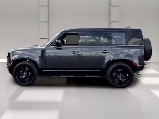 2025 Land Rover Defender V8