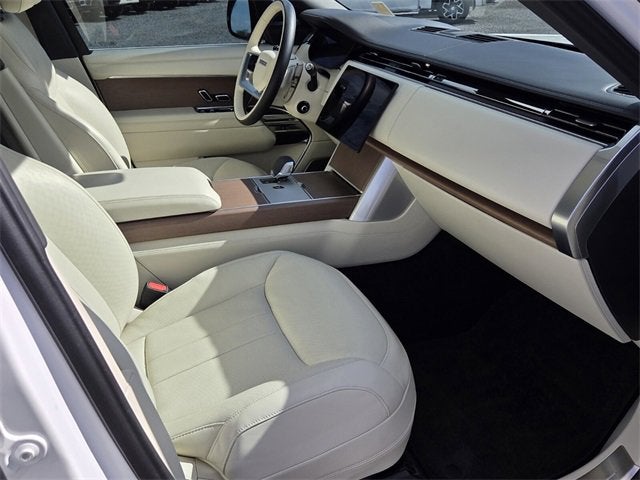 2024 Land Rover Range Rover Autobiography