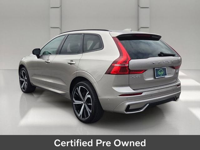 2024 Volvo XC60 Ultimate Dark Theme