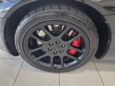 2004 Dodge Viper SRT10