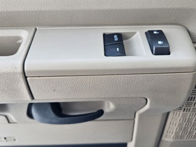 2021 Ford E-Series Cutaway Base - Photo 41